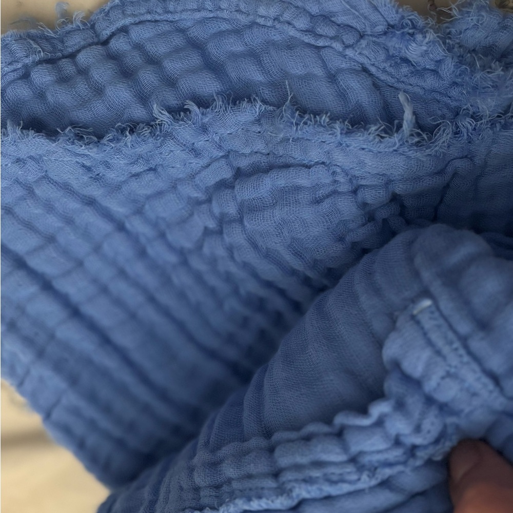 We The Free Button Up Shirt Blue Linen Blend Oversized Short Sleeve Collared - Picture 8 of 10